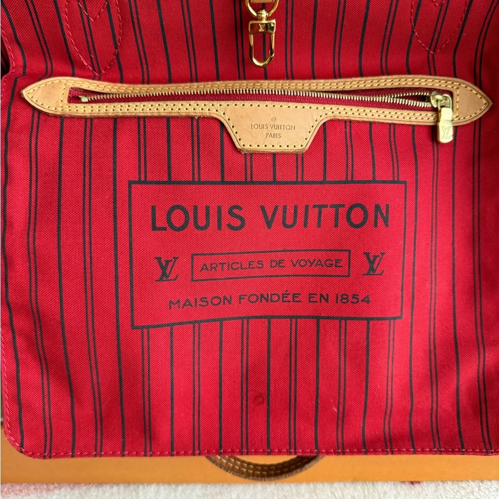 Louis Vuitton Neverfull Monogram MM - Picture 3 of 15